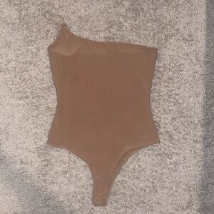 One-Shoulder Brown Bodysuit